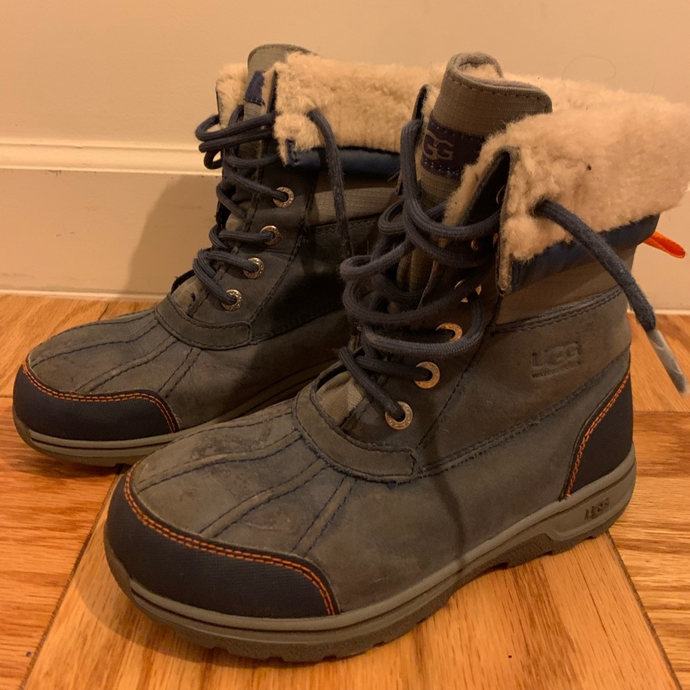 UGGs KIDS BUTTE CWR Boot GIRLS